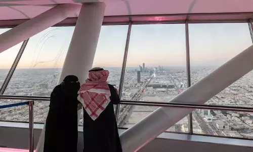Saudi Arabia में कुछ गैर-मुस्लिमों के लिए शराब की नई दुकानें खुलेंगी
