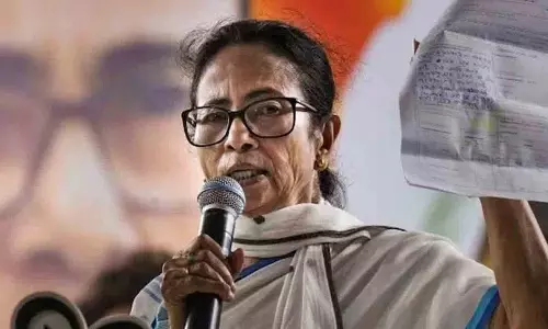 अगर आप बंगाल में मुझे निशाना बनाएंगे तो देश में आपकी नींव हिल जाएगी: Mamata Banerjee अगर आप बंगाल में मुझे निशाना बनाएंगे तो देश में आपकी नींव हिल जाएगी: Mamata Banerjee