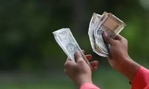 घर खरीदने या होम लोन चुकाने के लिए EPF कैसे निकालें घर खरीदने या होम लोन चुकाने के लिए EPF कैसे निकालें