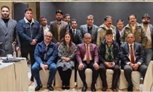 PHDCCI कश्मीर, SIDBI ने J&K के आर्थिक इकोसिस्टम को बढ़ावा देने के लिए मीटिंग की PHDCCI कश्मीर, SIDBI ने J&K के आर्थिक इकोसिस्टम को बढ़ावा देने के लिए मीटिंग की