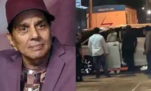 Dharmendra  को बॉलीवुड ने दी अंतिम श्रद्धांजलि