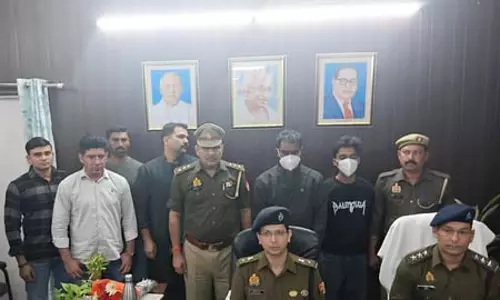 नाबालिग हत्याकांड मामले में पुलिस का एक्शन, 12 घंटे में दो आरोपी गिरफ्तार नाबालिग हत्याकांड मामले में पुलिस का एक्शन, 12 घंटे में दो आरोपी गिरफ्तार