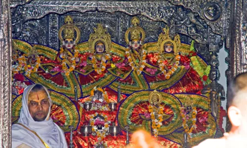 Nepal के जनकपुर में विवाह पंचमी मनाई गई