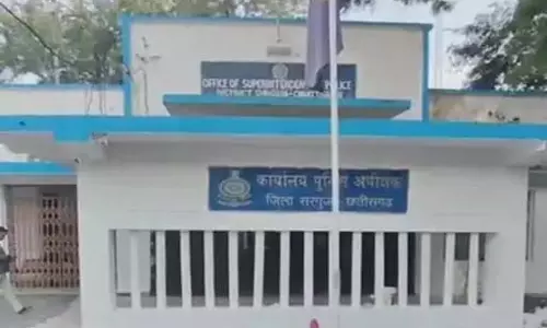 सरगुजा पुलिस ने शहर में अवैध पार्किंग पर कसा शिकंजा