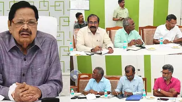 पूर्वोत्तर मानसून - मंत्री दुरईमुरुगन ने जल निकायों पर नज़र रखने का आदेश दिया पूर्वोत्तर मानसून - मंत्री दुरईमुरुगन ने जल निकायों पर नज़र रखने का आदेश दिया