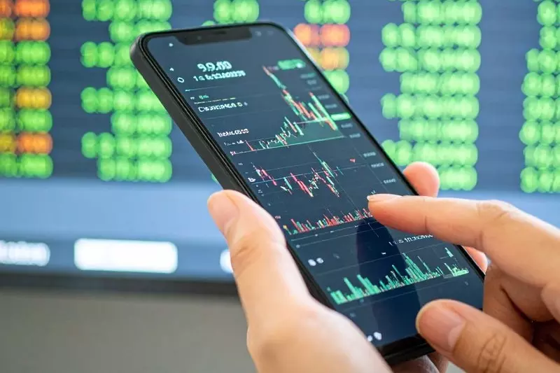 सेंसेक्स, निफ्टी सपाट खुले, निवेशकों को नए ट्रिगर्स का इंतजार सेंसेक्स, निफ्टी सपाट खुले, निवेशकों को नए ट्रिगर्स का इंतजार