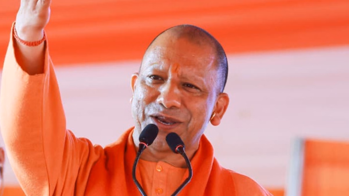 Lucknow: योगी आदित्यनाथ ने भदोही हादसे पर अधिकारियों को दिए निर्देश Lucknow: योगी आदित्यनाथ ने भदोही हादसे पर अधिकारियों को दिए निर्देश