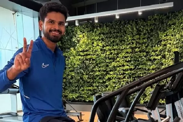 श्रेयस अय्यर ने सर्जरी के बाद ट्रेनिंग शुरू की श्रेयस अय्यर ने सर्जरी के बाद ट्रेनिंग शुरू की