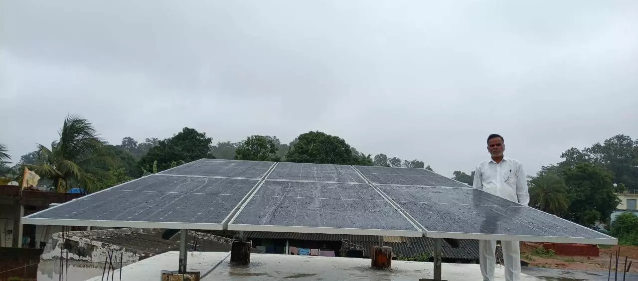 माकड़ी ब्लॉक में 100 पीएम सूर्य घर का सफल इंस्टालेशन माकड़ी ब्लॉक में 100 पीएम सूर्य घर का सफल इंस्टालेशन