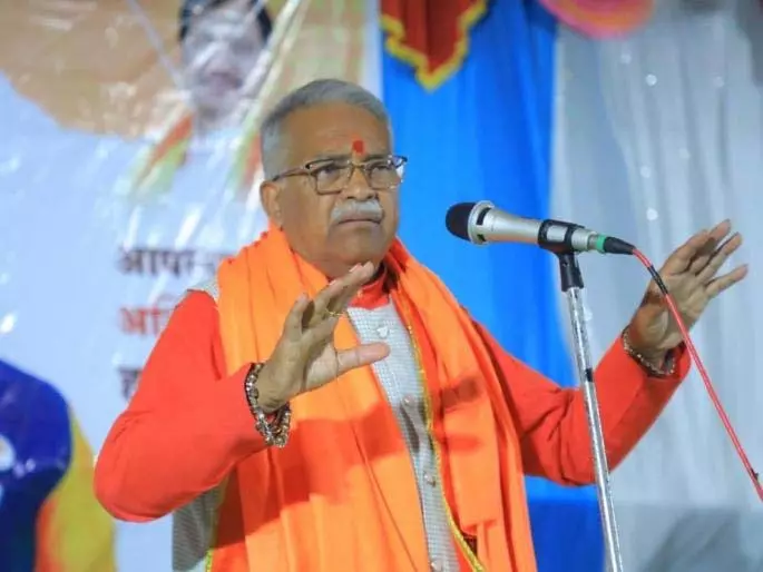 BJP-Shinde Sena विवाद के बीच एकनाथ शिंदे की वैजापुर मीटिंग कैंसिल BJP-Shinde Sena विवाद के बीच एकनाथ शिंदे की वैजापुर मीटिंग कैंसिल