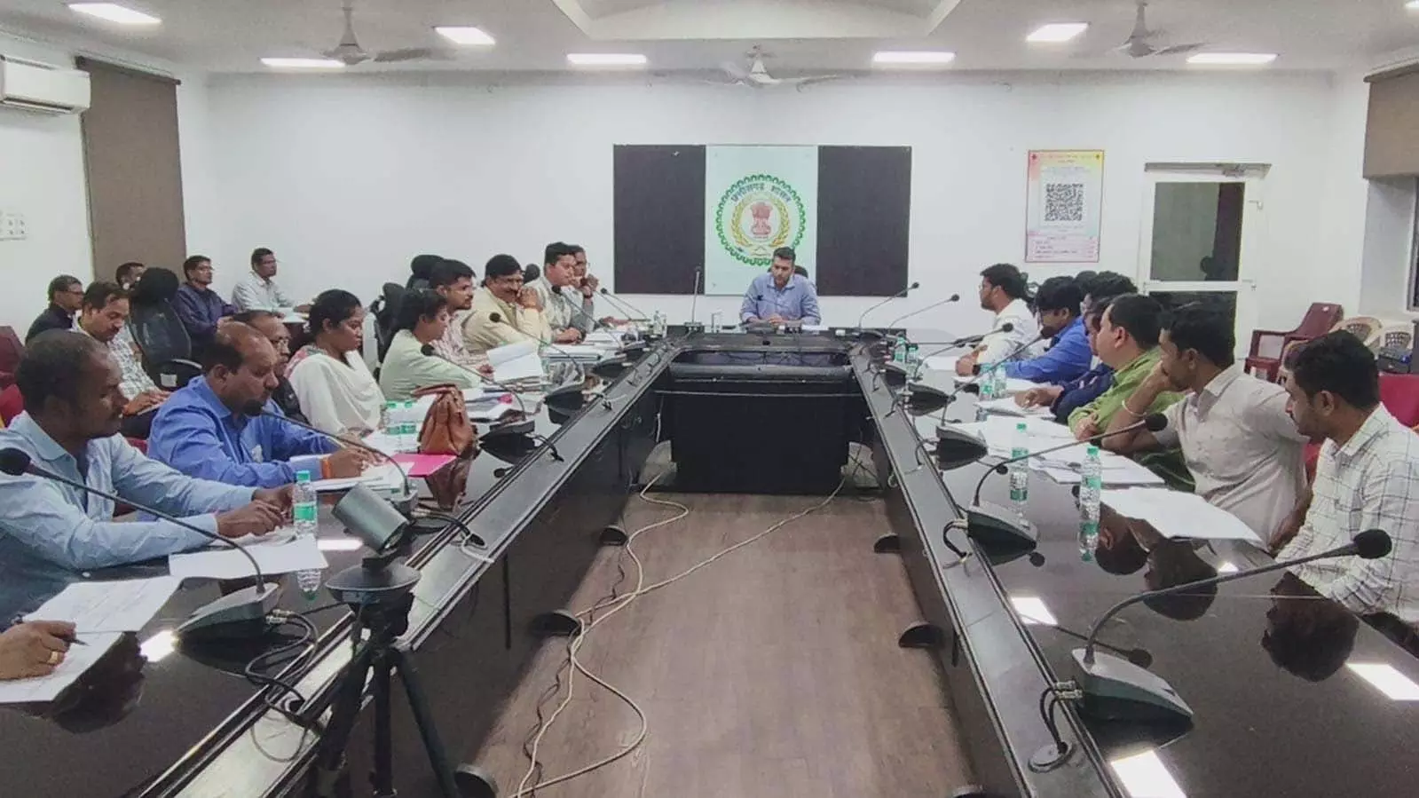 नगरीय योजनाओं को समय-सीमा और उच्च गुणवत्ता के साथ पूर्ण सुनिश्चित करें: कलेक्टर नगरीय योजनाओं को समय-सीमा और उच्च गुणवत्ता के साथ पूर्ण सुनिश्चित करें: कलेक्टर