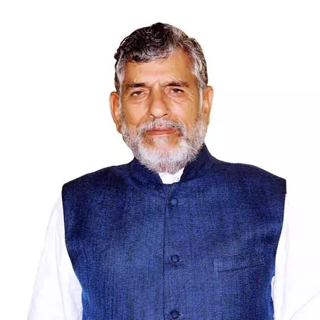 यूकेडी नेता और पूर्व कैबिनेट मंत्री दिवाकर भट्ट का निधन, सीएम धामी ने जताया दुख यूकेडी नेता और पूर्व कैबिनेट मंत्री दिवाकर भट्ट का निधन, सीएम धामी ने जताया दुख