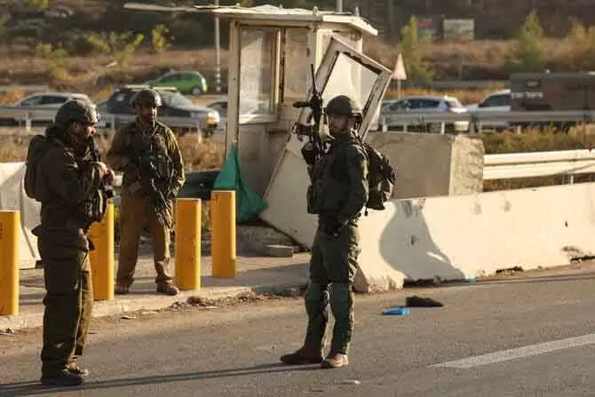 West Bank में इजरायली फायरिंग, 22 वर्षीय फ़िलिस्तीनी की मौत West Bank में इजरायली फायरिंग, 22 वर्षीय फ़िलिस्तीनी की मौत