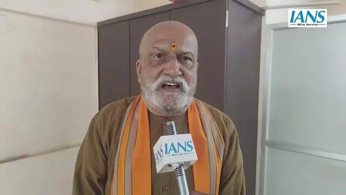 अयोध्या में धर्मध्वजा फहरने पर श्री राम सेना प्रमुख प्रमोद मुथालिक का बयान अयोध्या में धर्मध्वजा फहरने पर श्री राम सेना प्रमुख प्रमोद मुथालिक का बयान