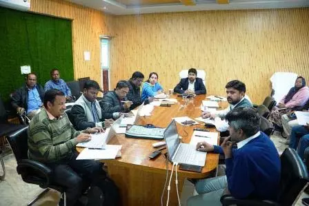 प्रधानमंत्री आवास योजना के आवास समय पर पूर्ण करें प्रधानमंत्री आवास योजना के आवास समय पर पूर्ण करें