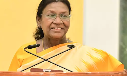 राष्ट्रपति मुर्मू करेंगी संविधान दिवस 2025 समारोह की अध्यक्षता, नौ भारतीय भाषाओं में डिजिटल संविधान होगा जारी राष्ट्रपति मुर्मू करेंगी संविधान दिवस 2025 समारोह की अध्यक्षता, नौ भारतीय भाषाओं में डिजिटल संविधान होगा जारी