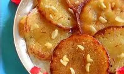 Malpua Recipe In Hindi: बिना चाशनी के सूजी और मैदा से बनाएं टेस्टी मालपुए Malpua Recipe In Hindi: बिना चाशनी के सूजी और मैदा से बनाएं टेस्टी मालपुए