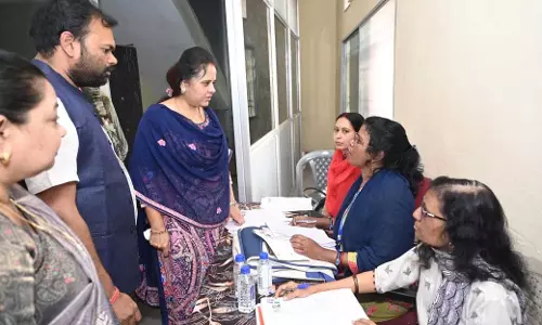 मेयर मीनल चौबे ने SIR अभियान की प्रगति का किया निरीक्षण