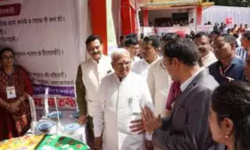 Indore में राज्यपाल पटेल की उपस्थिति में कार्यक्रम आयोजित Indore में राज्यपाल पटेल की उपस्थिति में कार्यक्रम आयोजित