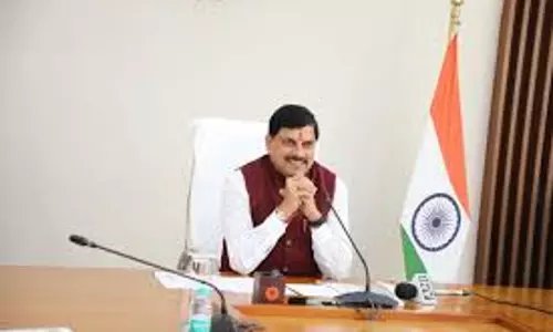 Bhopal: डॉ. यादव ने मुंबई हमले की स्मृति में श्रद्धांजलि अर्पित की Bhopal: डॉ. यादव ने मुंबई हमले की स्मृति में श्रद्धांजलि अर्पित की