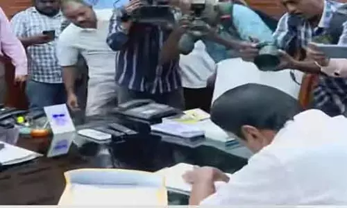 MLA सेंगोट्टैयन ने अपने पद से इस्तीफा दे दिया