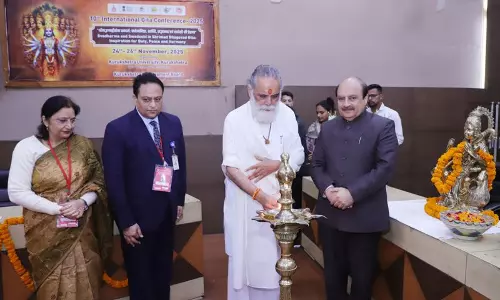गीता की शिक्षाएँ वैश्विक सद्भाव की कुंजी हैं Kurukshetra विश्वविद्यालय के कार्यक्रम में विद्वान गीता की शिक्षाएँ वैश्विक सद्भाव की कुंजी हैं Kurukshetra विश्वविद्यालय के कार्यक्रम में विद्वान