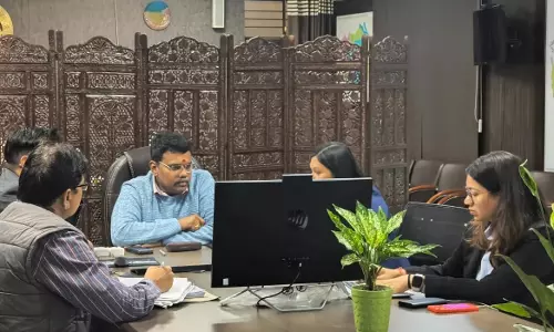 Sitapur: स्वदेश 2.0 योजना के कामों की डीएम ने की विस्तृत समीक्षा Sitapur: स्वदेश 2.0 योजना के कामों की डीएम ने की विस्तृत समीक्षा