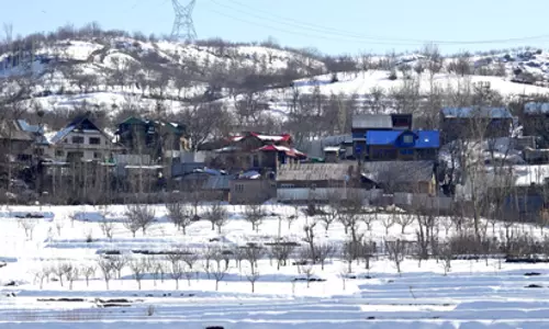 Srinagar में मौसम की सबसे ठंडी रात, माइनस 3.9 डिग्री सेल्सियस Srinagar में मौसम की सबसे ठंडी रात, माइनस 3.9 डिग्री सेल्सियस