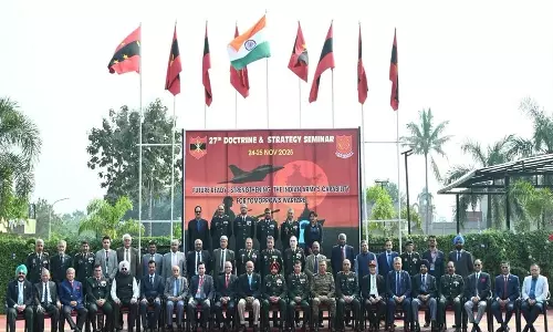Mhow: जनरल द्विवेदी ने महू में जताई सेना की तत्परता Mhow: जनरल द्विवेदी ने महू में जताई सेना की तत्परता