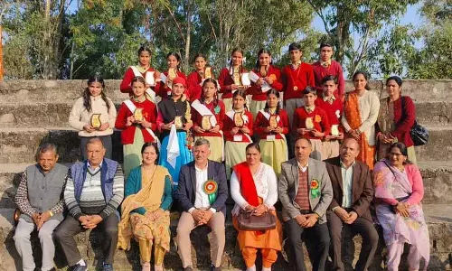 Dharmani ने कहा कि सरकार सभी निर्वाचन क्षेत्रों में डे-बोर्डिंग स्कूल खोलेगी Dharmani ने कहा कि सरकार सभी निर्वाचन क्षेत्रों में डे-बोर्डिंग स्कूल खोलेगी