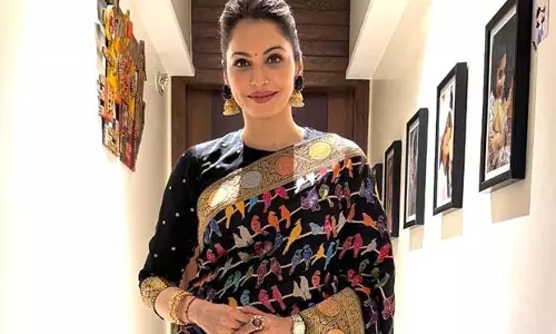 Isha Koppikar ने 26/11 और पहलगाम के शहीदों को श्रद्धांजलि दी Isha Koppikar ने 26/11 और पहलगाम के शहीदों को श्रद्धांजलि दी