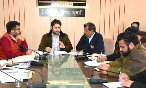 Himachal: सरकार के 3 साल पूरे होने पर राज्य समारोह के लिए रिव्यू मीटिंग हुई Himachal: सरकार के 3 साल पूरे होने पर राज्य समारोह के लिए रिव्यू मीटिंग हुई