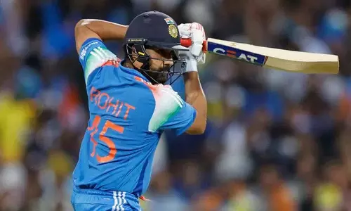 साउथ अफ्रीका सीरीज से पहले Rohit Sharma वनडे में नंबर 1 पर लौटे