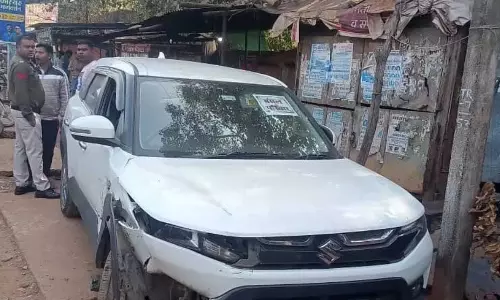 कार ने बच्चे को लिया चपेट में, मौत