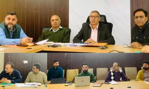 DC Kathua ने अमृत 2.0 जलापूर्ति योजनाओं की प्रगति की समीक्षा की DC Kathua ने अमृत 2.0 जलापूर्ति योजनाओं की प्रगति की समीक्षा की