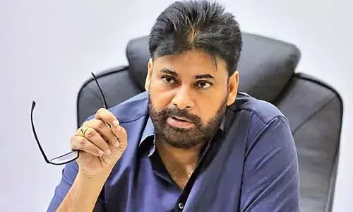 गांव के सेक्रेटेरिएट के कामकाज और स्ट्रक्चर पर पूरी स्टडी करने का आदेश दिया है: Pawan Kalyan गांव के सेक्रेटेरिएट के कामकाज और स्ट्रक्चर पर पूरी स्टडी करने का आदेश दिया है: Pawan Kalyan