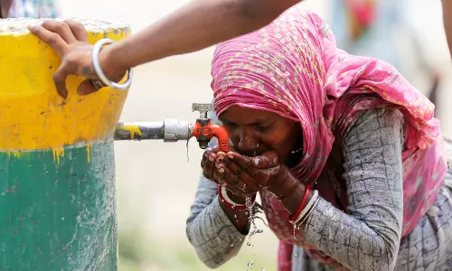 Jal Jeevan Mission में खामियों को लेकर केंद्र ने राज्यों पर कसा शिकंजा Jal Jeevan Mission में खामियों को लेकर केंद्र ने राज्यों पर कसा शिकंजा