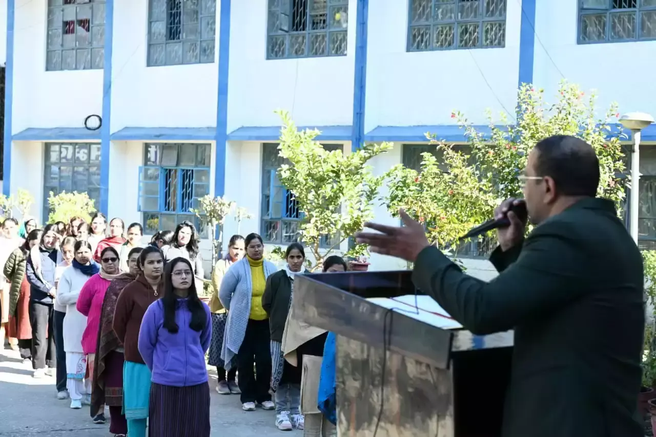 Uttarkashi: जनता की भागीदारी से ही मजबूत होता है राष्ट्र: डीएम प्रशांत आर्य Uttarkashi: जनता की भागीदारी से ही मजबूत होता है राष्ट्र: डीएम प्रशांत आर्य