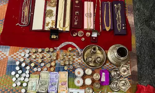 Gadag : लोकायुक्त छापे में आय से 145% ज़्यादा संपत्ति मिली