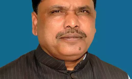 Vijayapura : प्रो. एच.टी. पोटे को देसी सम्मान पुरस्कार Vijayapura : प्रो. एच.टी. पोटे को देसी सम्मान पुरस्कार