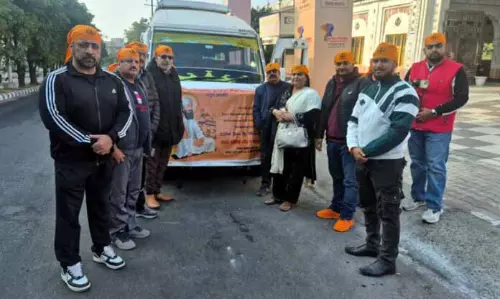 Kashmiri पंडितों ने मार्गदर्शन प्रस्ताव के लिए संघर्ष तेज किया, अनंतपुर साहब तक दूसरी कृतज्ञता यात्रा निकाली Kashmiri पंडितों ने मार्गदर्शन प्रस्ताव के लिए संघर्ष तेज किया, अनंतपुर साहब तक दूसरी कृतज्ञता यात्रा निकाली
