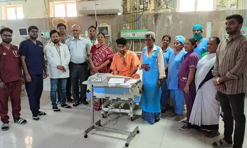 Gandhi Hospital ने 24 साल के मरीज़ की रेयर, कॉम्प्लेक्स ट्रेकियल सर्जरी की Gandhi Hospital ने 24 साल के मरीज़ की रेयर, कॉम्प्लेक्स ट्रेकियल सर्जरी की