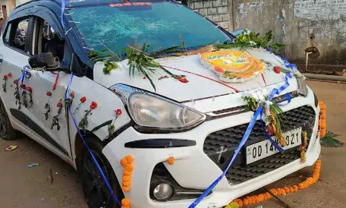Odisha: बोलांगीर में बारात की गाड़ी से दूल्हे के पिता की मौत