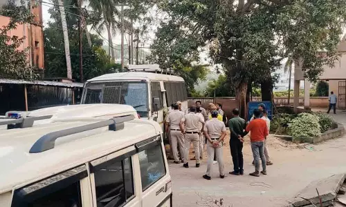 Odisha के जगतसिंहपुर में सात और संदिग्ध बांग्लादेशियों की पहचान हुई Odisha के जगतसिंहपुर में सात और संदिग्ध बांग्लादेशियों की पहचान हुई
