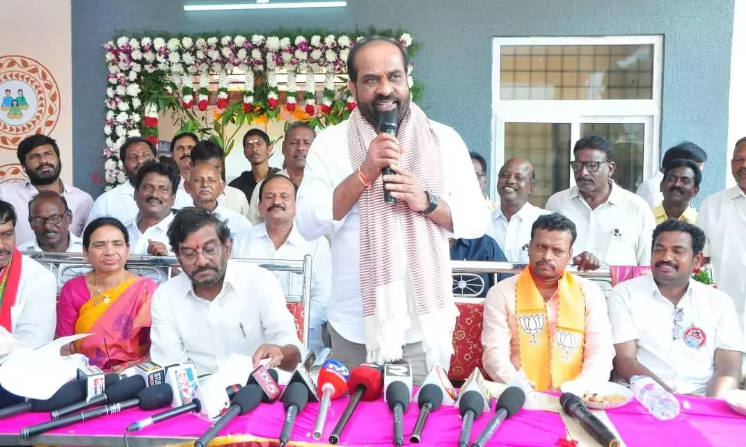 Andhra Pradesh : सरकार ने सर्वपल्ली के लिए बड़े हेल्थ अपग्रेड को मंज़ूरी दी सत्या Andhra Pradesh : सरकार ने सर्वपल्ली के लिए बड़े हेल्थ अपग्रेड को मंज़ूरी दी सत्या