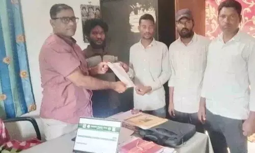 प्रवासी लंबाड़ियों के फर्जी ration card रद्द होना खुशी की बात है