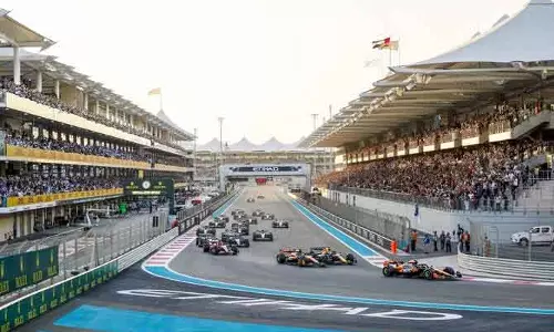 F1 में घमासान: Championship तीन-तरफ़ा मुकाबले की ओर F1 में घमासान: Championship तीन-तरफ़ा मुकाबले की ओर