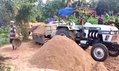अवैध रेत-खनिज माफियाओं पर सख्त कार्रवाई की चेतावनी, Odisha मंत्री