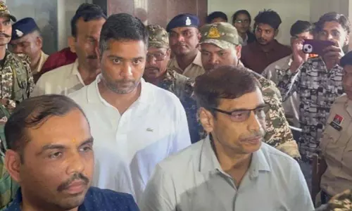 CG BREAKING: चैतन्य बघेल की न्यायिक रिमांड 10 दिसंबर तक बढ़ी CG BREAKING: चैतन्य बघेल की न्यायिक रिमांड 10 दिसंबर तक बढ़ी