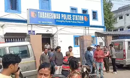 पूर्व पत्नी के घर के पीछे से युवक का क्षत-विक्षत शव बरामद पूर्व पत्नी के घर के पीछे से युवक का क्षत-विक्षत शव बरामद